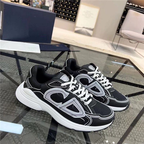 B30 Sneaker